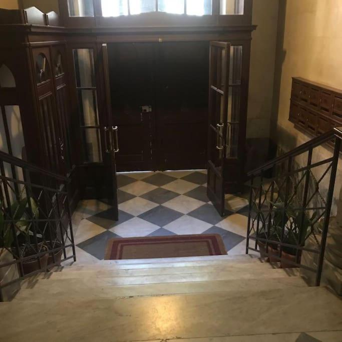 Bibi Appartamento A Due Passi Dal Tribunale Centro Palermo Esterno foto