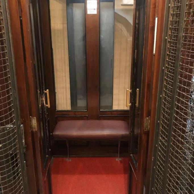 Bibi Appartamento A Due Passi Dal Tribunale Centro Palermo Esterno foto
